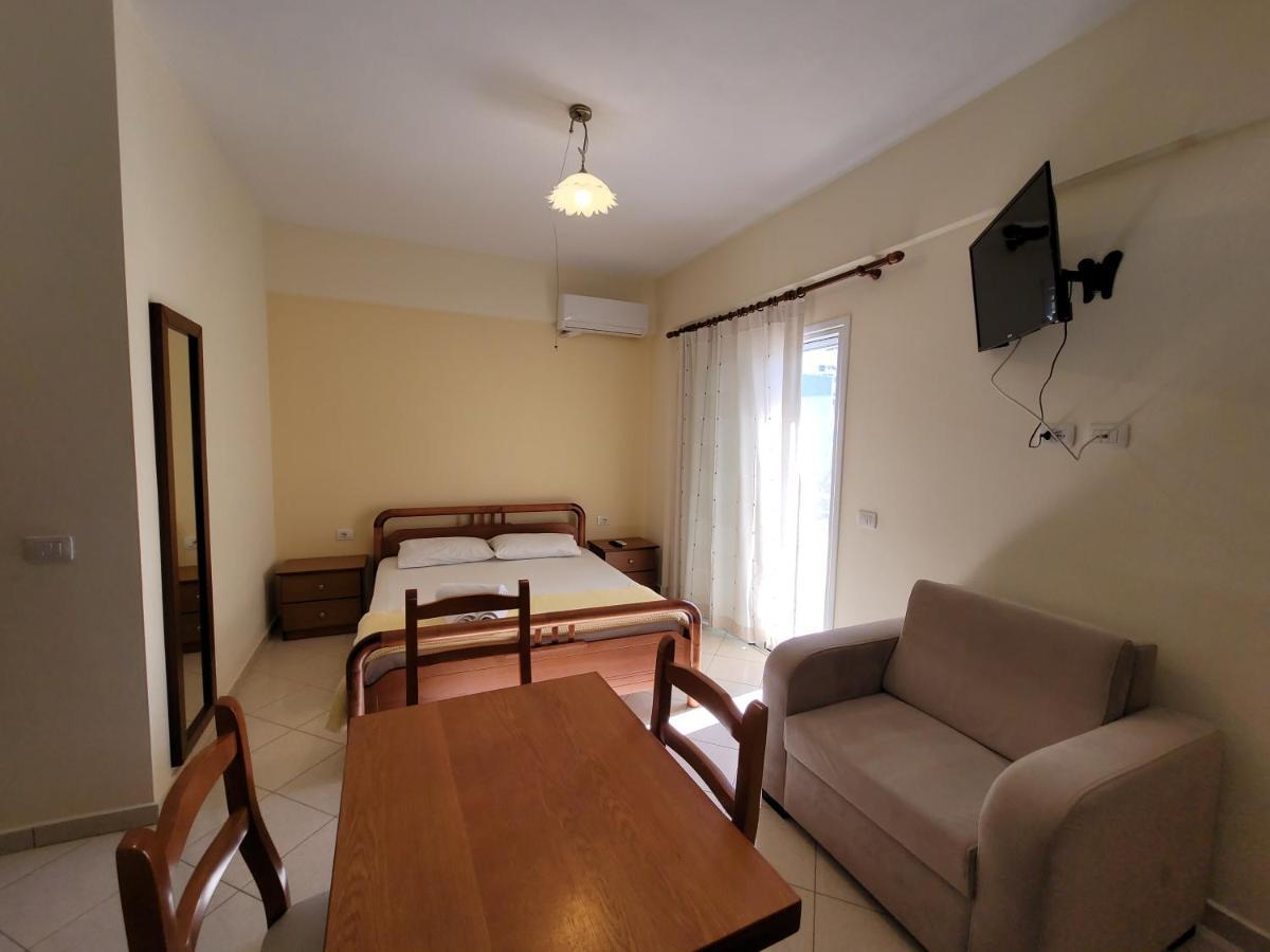 Vila Mihasi Ksamil Extérieur photo